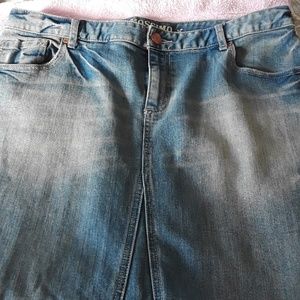 Denim skirt